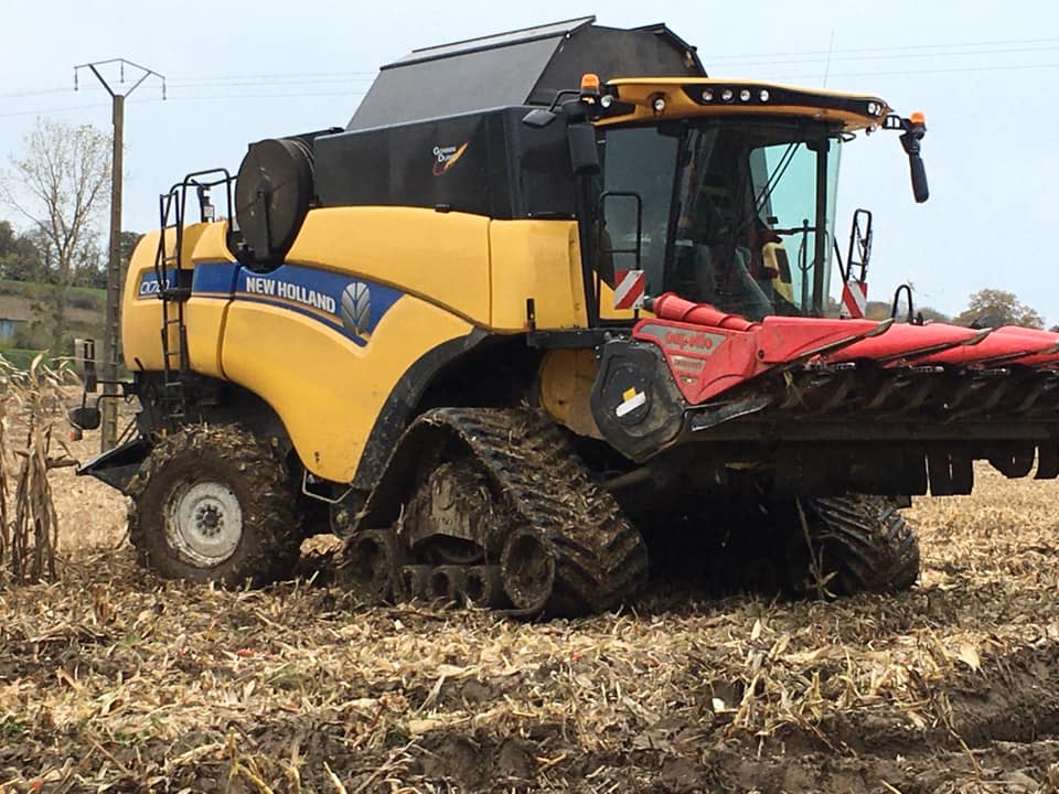 desnoue-newholland-cx
